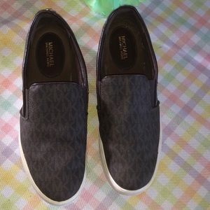 Michael Kors Slip On Shoes SZ 9.5